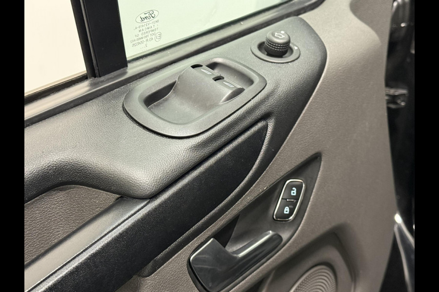 Ford Transit Custom 300 2.0 TDCI L2H1 Trend Dubbele Cabine Automaat Airco Navigatie Cruisecontrol Camera PDCVA