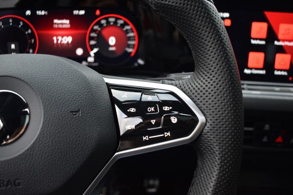 Volkswagen Golf GTI 2.0 TSI 245PK DSG GTI-SPORT HARMANN-KARDON/IQ-LIGHT/PANORAMADAK