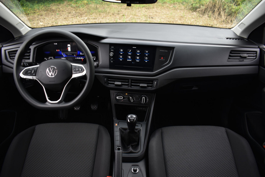 Volkswagen Polo 1.0 POLO VIRTUAL/ACC/CARPLAY
