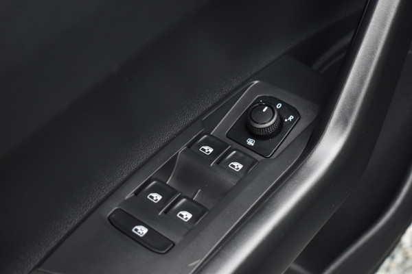 Volkswagen Polo 1.0 POLO VIRTUAL/ACC/CARPLAY