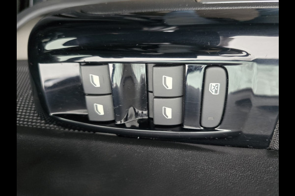 Citroën C3 1.2 PureTech S&S Shine | AUTOMAAT | 12MND GARANTIE | NW APK | NAVI | CRUISE |