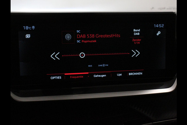 Peugeot 2008 1.2 PureTech 130 GT Cimate control Cruise control LED Achteruitrij camera Navigatie Parkeersensor achter Lichtmetalen velgen Led Dab