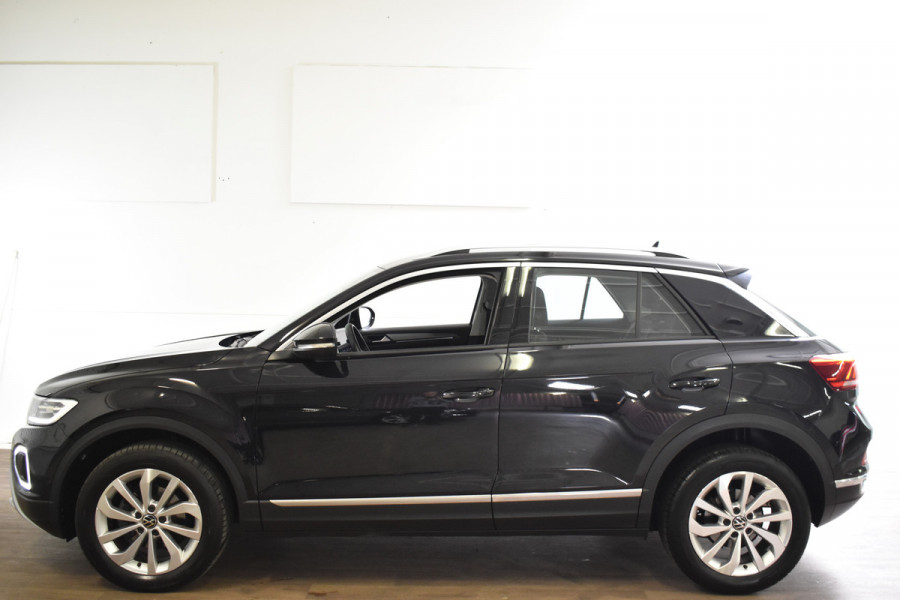Volkswagen T-Roc 1.5 TSI 150PK DSG STYLE VIRTUAL/CARPLAY/CAMERA