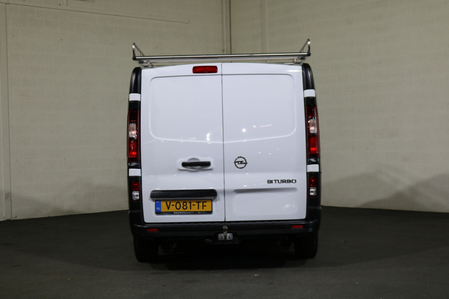 Opel Vivaro 1.6 CDTI 125pk L2 H1 Airco Navigatie Imperiaal Trekhaak Inrichting