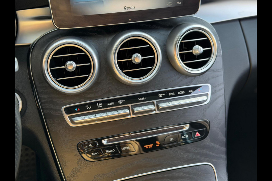 Mercedes-Benz C-Klasse Estate 180 AMG 2017 AUT PANO LEER NAP