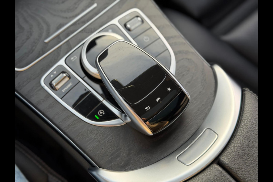 Mercedes-Benz C-Klasse Estate 180 AMG 2017 AUT PANO LEER NAP