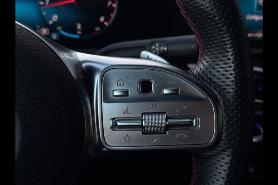 Mercedes-Benz CLA-Klasse Shooting Brake 180 Bns Sol. AMG M21 SFEER WIDESCREEN NAVI PDC