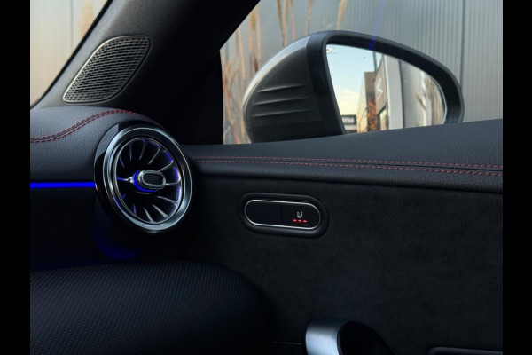 Mercedes-Benz CLA-Klasse Shooting Brake 180 Bns Sol. AMG M21 SFEER WIDESCREEN NAVI PDC