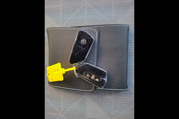 Volkswagen ID.3 First 58kWh Navi Ecc Adap.Cruise Apple Carplay Android Auto Pdc Bluetooth Keyless Led Rijstrooksensor IQ Drive Stoel+Stuurverwarming SOH 90% 1e Eigenaar Origineel Nederlandse Auto