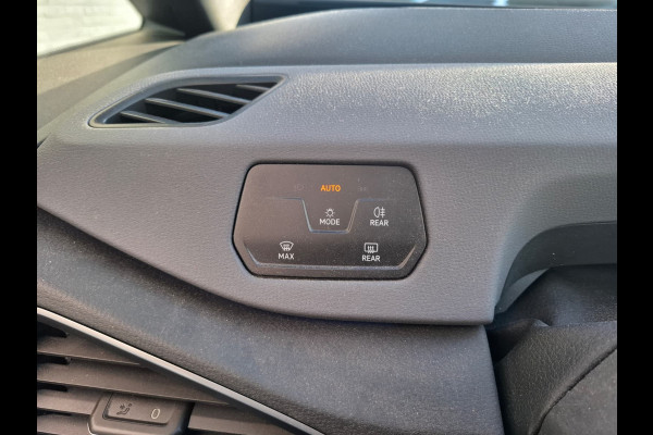 Volkswagen ID.3 First 58kWh Navi Ecc Adap.Cruise Apple Carplay Android Auto Pdc Bluetooth Keyless Led Rijstrooksensor IQ Drive Stoel+Stuurverwarming SOH 90% 1e Eigenaar Origineel Nederlandse Auto
