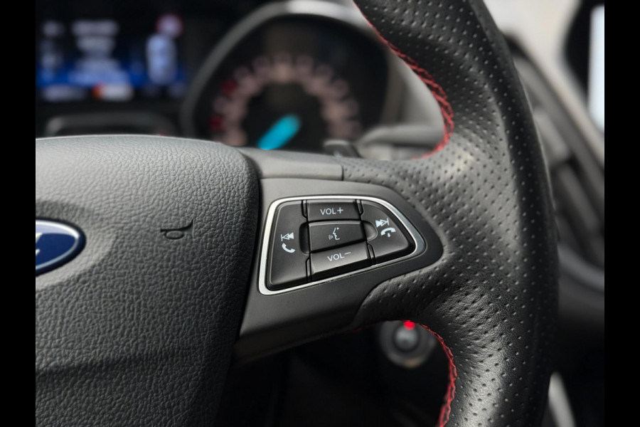 Ford Kuga 1.5 ST-Line 4x4 Aut. | Leder | ACC | Camera | Elek. Achterklep | Trekhaak