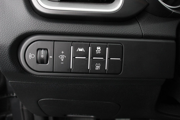 Kia Ceed 1.0 T-GDi Comfort Navigatie Apple Carplay/ Android Auto Camera DAB Airco Stoelverwarming Cruise Control
