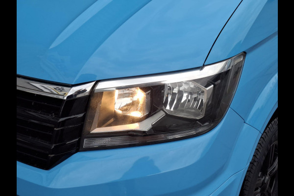 Volkswagen Crafter 35 2.0 TDI L4 Trendline OPRIJWAGEN / AMBULANCE / TRAILER / EURO 6 / LAADVERMOGEN 1500 KG !!