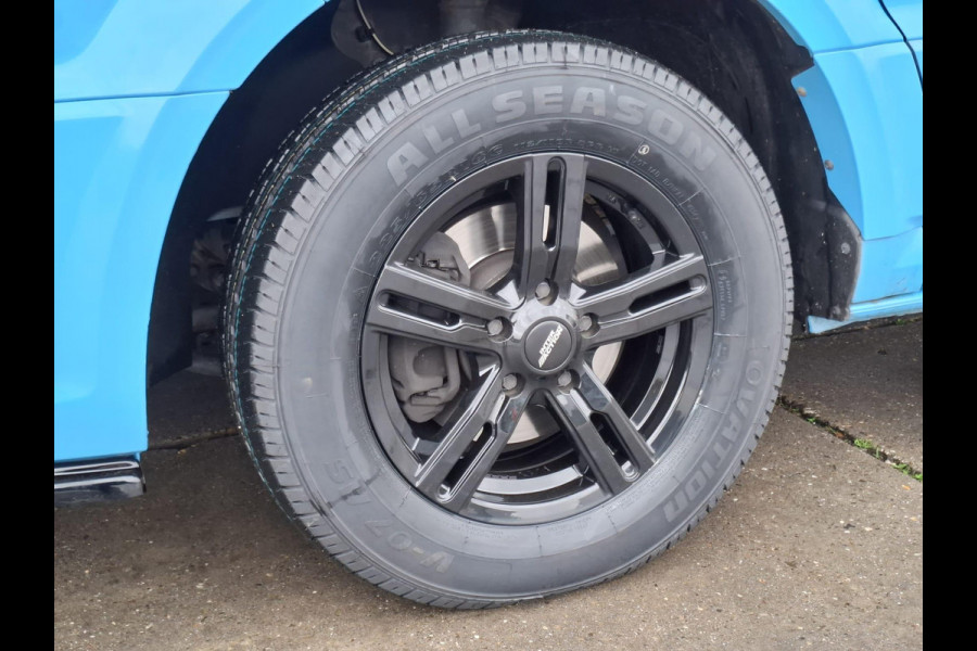 Volkswagen Crafter 35 2.0 TDI L4 Trendline OPRIJWAGEN / AMBULANCE / TRAILER / EURO 6 / LAADVERMOGEN 1500 KG !!