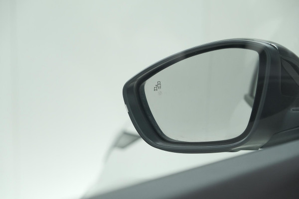 Fiat 600 1.2 Hybrid 100 DCT6 La Prima | Camera | Adaptieve Cruise Control | Dodehoekdetectie | Stoelverwarming