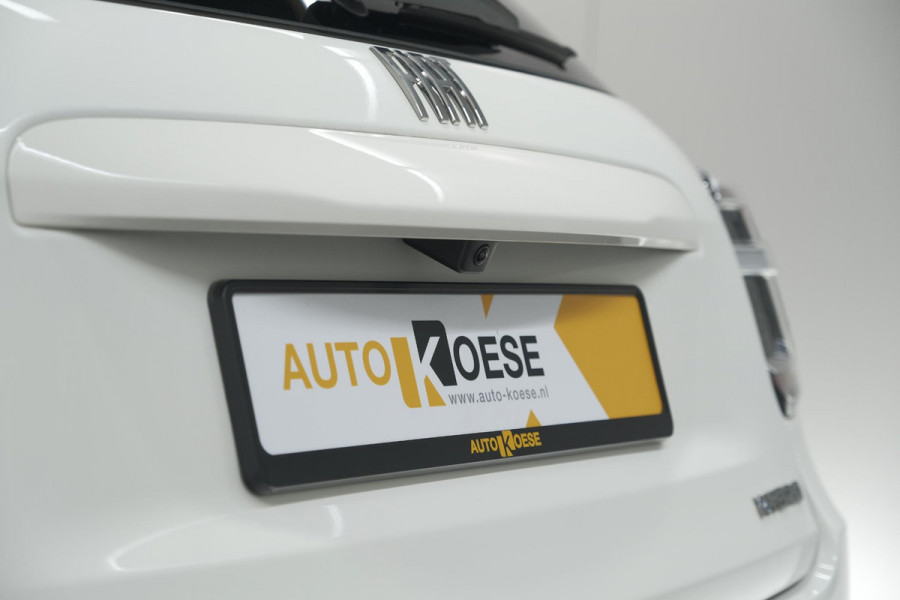 Fiat 600 1.2 Hybrid 100 DCT6 La Prima | Camera | Adaptieve Cruise Control | Dodehoekdetectie | Stoelverwarming