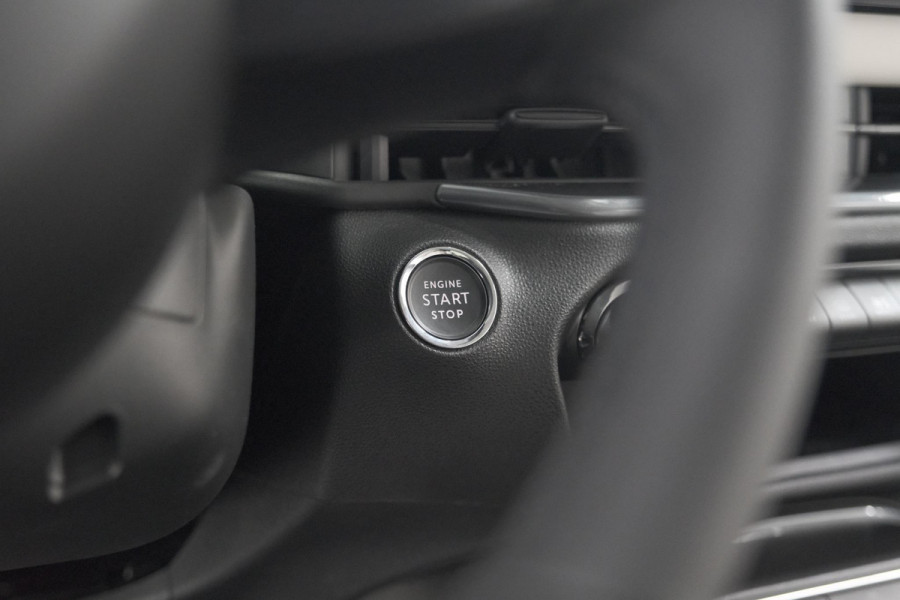 Fiat 600 1.2 Hybrid 100 DCT6 La Prima | Camera | Adaptieve Cruise Control | Dodehoekdetectie | Stoelverwarming