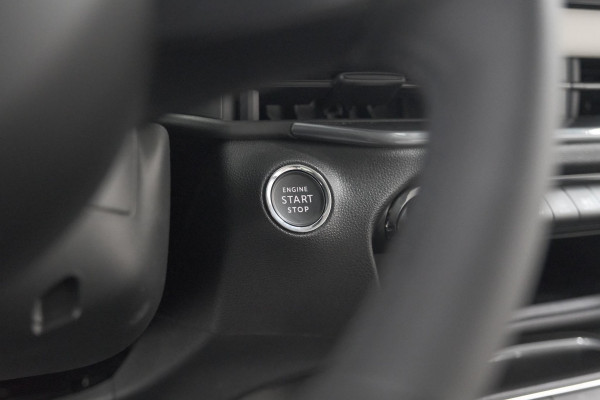 Fiat 600 1.2 Hybrid 100 DCT6 La Prima | Camera | Adaptieve Cruise Control | Dodehoekdetectie | Stoelverwarming