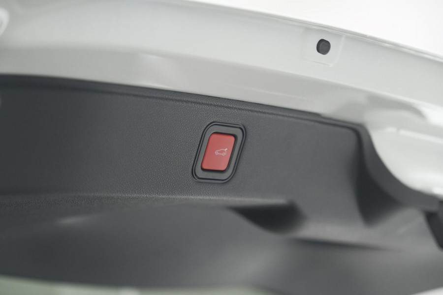 Fiat 600 1.2 Hybrid 100 DCT6 La Prima | Camera | Adaptieve Cruise Control | Dodehoekdetectie | Stoelverwarming