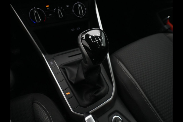 Volkswagen Polo 1.0 TSI 95pk Life Edition Navi via App Acc Pdc Camera Privacy glas Argon