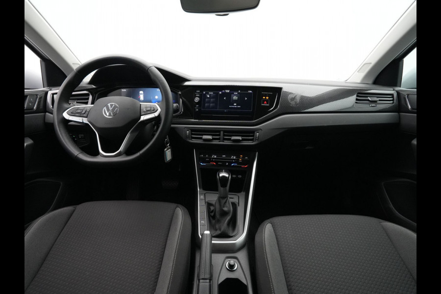 Volkswagen Polo 1.0 TSI 95pk Life Edition Navi via App Acc Pdc Clima Privacy glas Argon