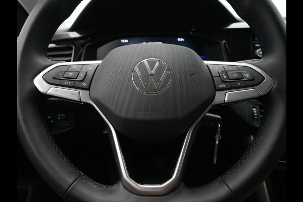 Volkswagen Polo 1.0 TSI 95pk Life Edition Navi via App Acc Pdc Clima Privacy glas Argon