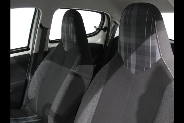 Peugeot 108 1.0 e-VTi Active Airco  Bluetooth Led 5 deurs