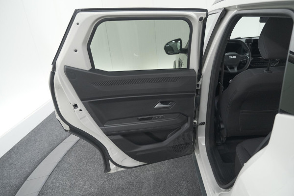Dacia Duster 1.6 Hybrid 140 Journey | 360 Camera | Pack Winter | Dodehoekdetectie