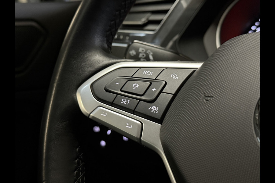 Volkswagen Tiguan 1.5 TSI Active | Apple Carplay | Stoel/Stuurverwarming | ACC | Camera