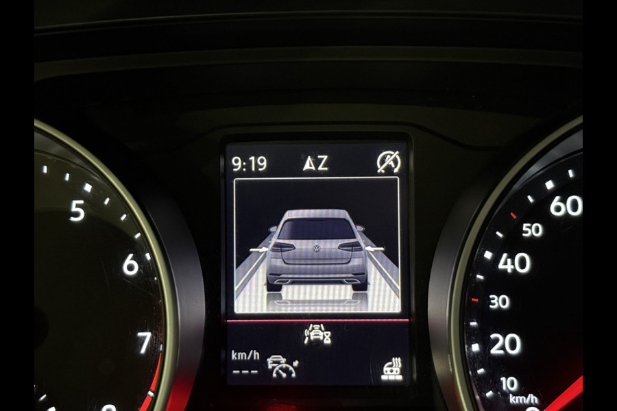 Volkswagen Tiguan 1.5 TSI Active | Apple Carplay | Stoel/Stuurverwarming | ACC | Camera