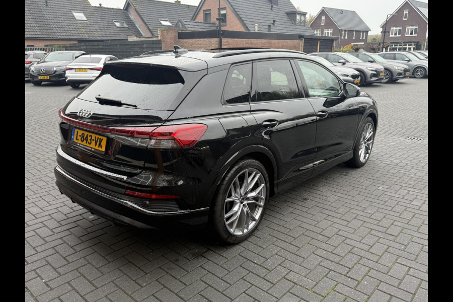 Audi Q4 e-tron 40 Launch edition S Competition 77 kWh | 2X S-Line | Panoramadak | Camera | Sonos |