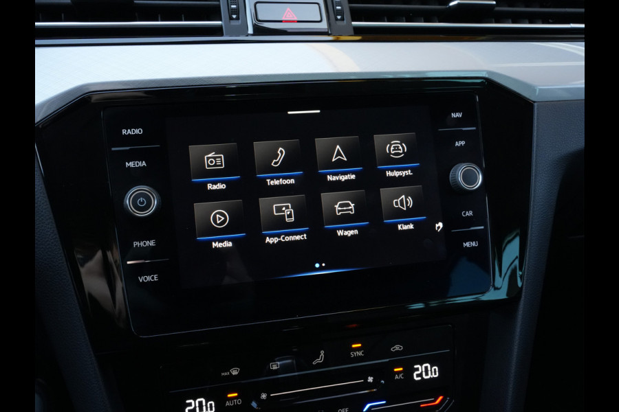 Volkswagen Passat Variant 1.5 TSI Business | Navigatie | Travel Assist | ACC | Climate Control | Android/Apple Carplay