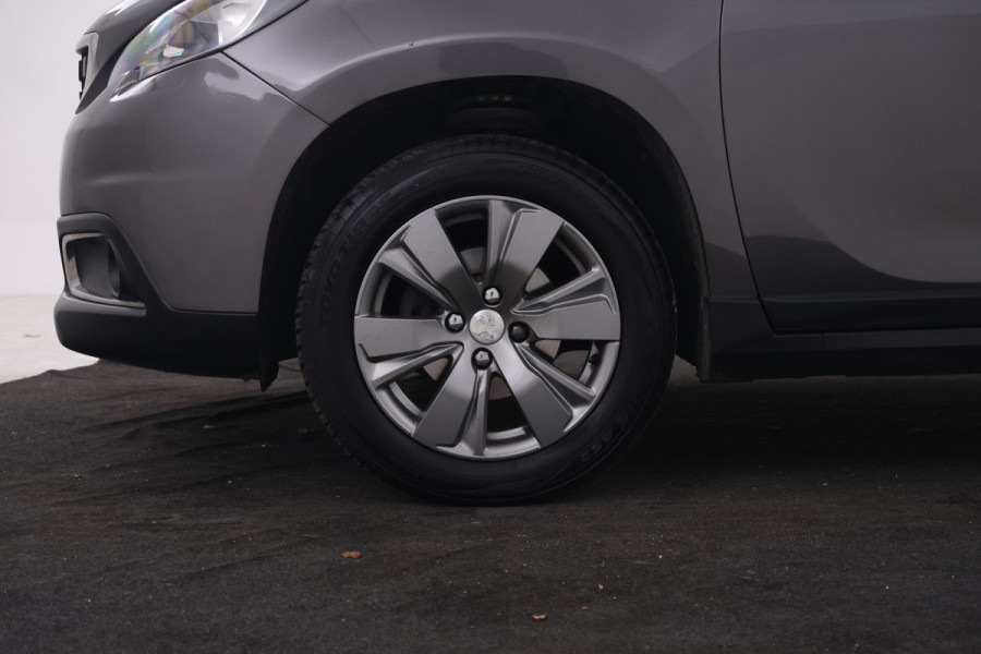 Peugeot 2008 1.2 PureTech Active Navigatie, Led, Climate .