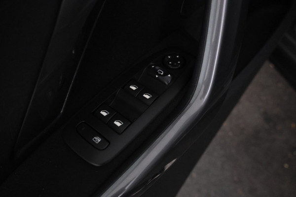 Peugeot 2008 1.2 PureTech Active Navigatie, Led, Climate .