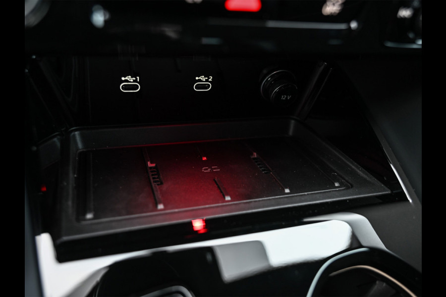 Audi Q5 Sportback 2.0 TFSI 368 PK E-HYBRID QUATTRO S EDITION COMPETITION | S-SEATS ADAPTIVE CRUISE | KEYLESS | STOELVERWARMING | ALCANTA