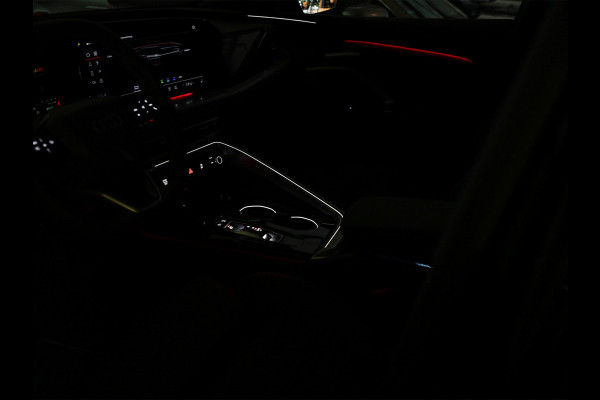 Audi Q5 Sportback 2.0 TFSI 368 PK E-HYBRID QUATTRO S EDITION COMPETITION | S-SEATS ADAPTIVE CRUISE | KEYLESS | STOELVERWARMING | ALCANTA