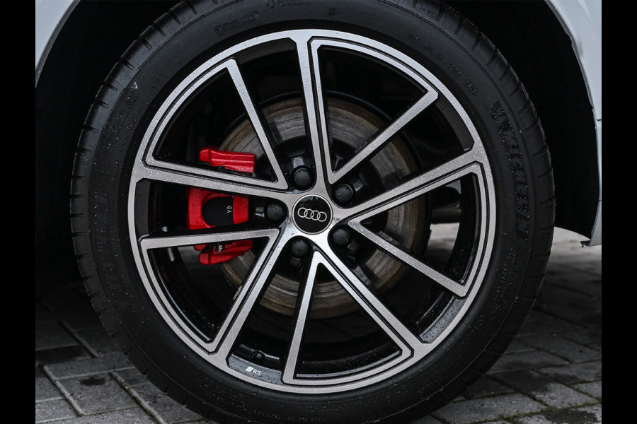 Audi Q5 Sportback 2.0 TFSI 368 PK E-HYBRID QUATTRO S EDITION COMPETITION | AMBIANCE INTERIEUR | TECH PRO PAKKET | HEAD-UP | STOEL- EN ST