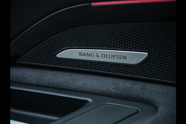 Audi Q5 Sportback 2.0 TFSI 368 PK E-HYBRID QUATTRO S EDITION COMPETITION | AMBIANCE INTERIEUR | TECH PRO PAKKET | HEAD-UP | STOEL- EN ST