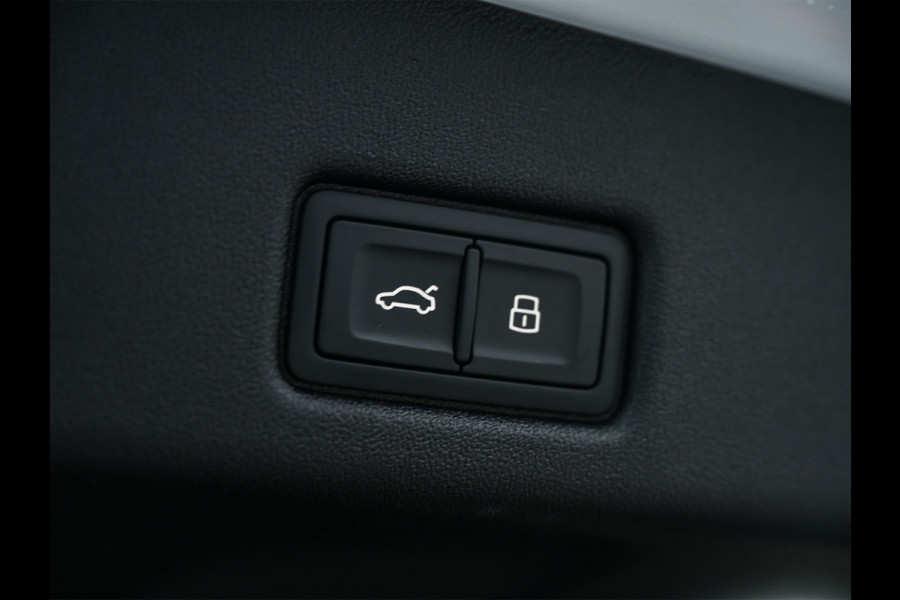 Audi Q5 Sportback 2.0 TFSI 368 PK E-HYBRID QUATTRO S EDITION COMPETITION | AMBIANCE INTERIEUR | TECH PRO PAKKET | HEAD-UP | STOEL- EN ST