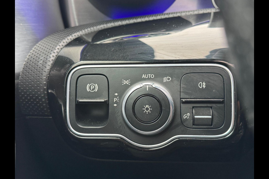 Mercedes-Benz A-Klasse AMG Pano | Sfeerverlichting | AUT | Camera