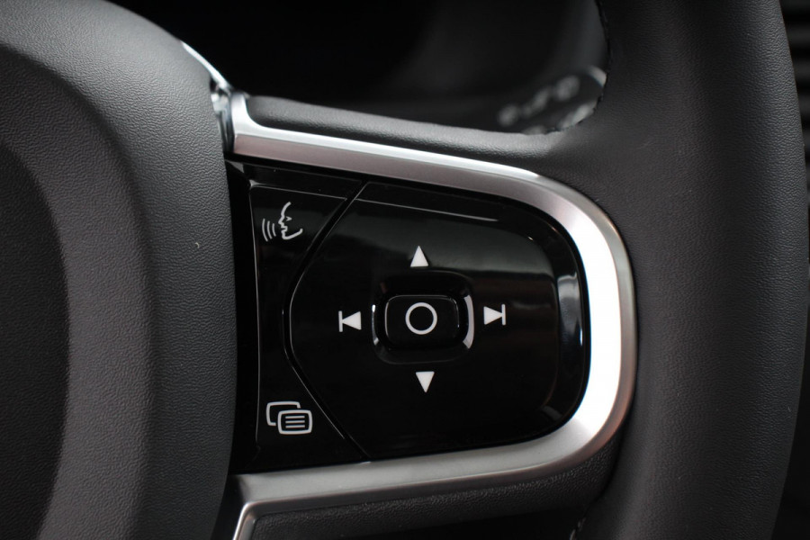 Volvo XC90 2.0 T8 Recharge AWD Ultimate Dark Leder Panorama-schuifdak Navigatie Harman Kardon Elektrisch bedienbare achterklep Camera