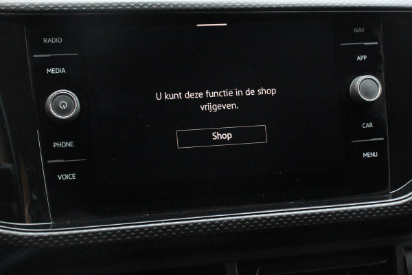 Volkswagen T-Cross 1.0 TSI 110pk DSG Life | Navigatie | Apple Carplay/Android Auto | Adaptive Cruise Control | Camera | Parkeersensoren | Stoelverwarming | Climatronic | Lane Assist