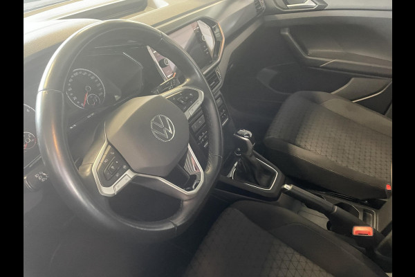 Volkswagen T-Cross 1.0 TSI 110pk DSG Life | Navigatie | Apple Carplay/Android Auto | Adaptive Cruise Control | Camera | Parkeersensoren | Stoelverwarming | Climatronic | Lane Assist