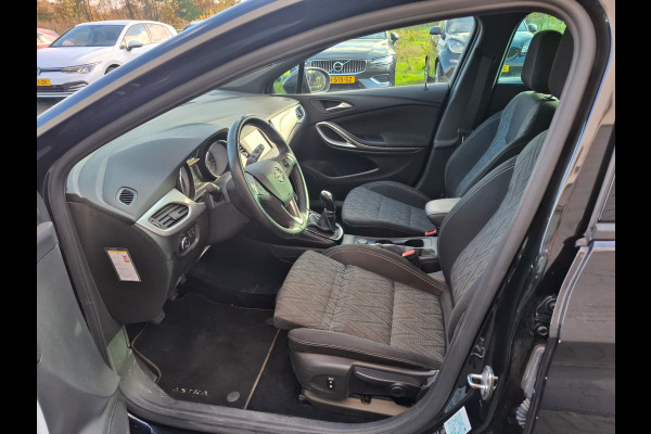 Opel Astra Sports Tourer 1.2T 111PK Navi Ecc Camera Cruise Control Pdc AGR Comfort Stoel Edition 2020+ Pakket Export Led Apple Carplay Android Auto Lmv Stoel+Stuurverwarming Lane Assist Origineel Nederlandse Auto