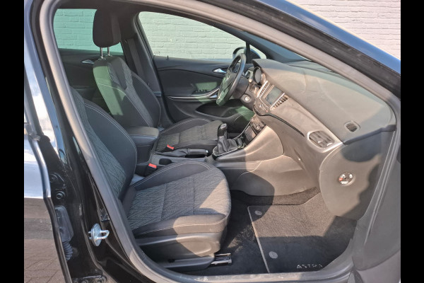 Opel Astra Sports Tourer 1.2T 111PK Navi Ecc Camera Cruise Control Pdc AGR Comfort Stoel Edition 2020+ Pakket Export Led Apple Carplay Android Auto Lmv Stoel+Stuurverwarming Lane Assist Origineel Nederlandse Auto