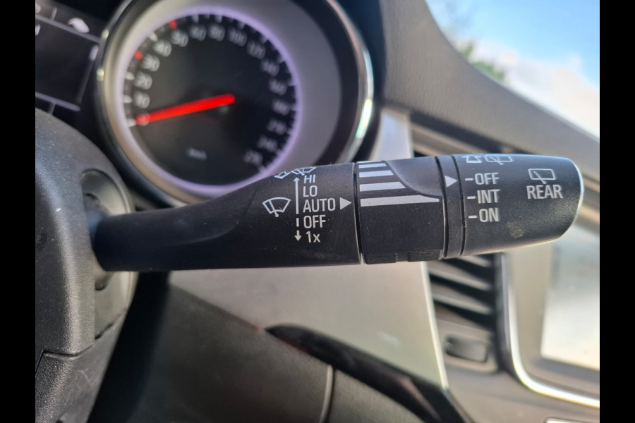 Opel Astra Sports Tourer 1.2T 111PK Navi Ecc Camera Cruise Control Pdc AGR Comfort Stoel Edition 2020+ Pakket Export Led Apple Carplay Android Auto Lmv Stoel+Stuurverwarming Lane Assist Origineel Nederlandse Auto