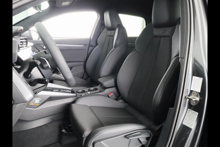 Audi A3 Sportback 40 TFSI e S edition 204pk | Verlengde garantie | Parkeercamera | Adaptieve cruise controle | Optiek pakket zwart Plus | Extra getint glas