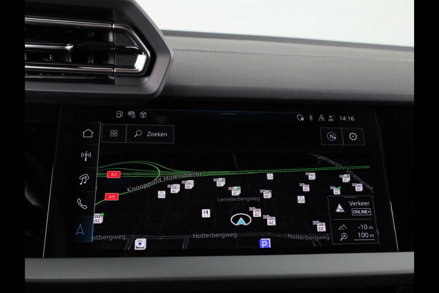 Audi A3 Sportback 40 TFSI e S edition 204pk | Verlengde garantie | Parkeercamera | Adaptieve cruise controle | Optiek pakket zwart Plus | Extra getint glas