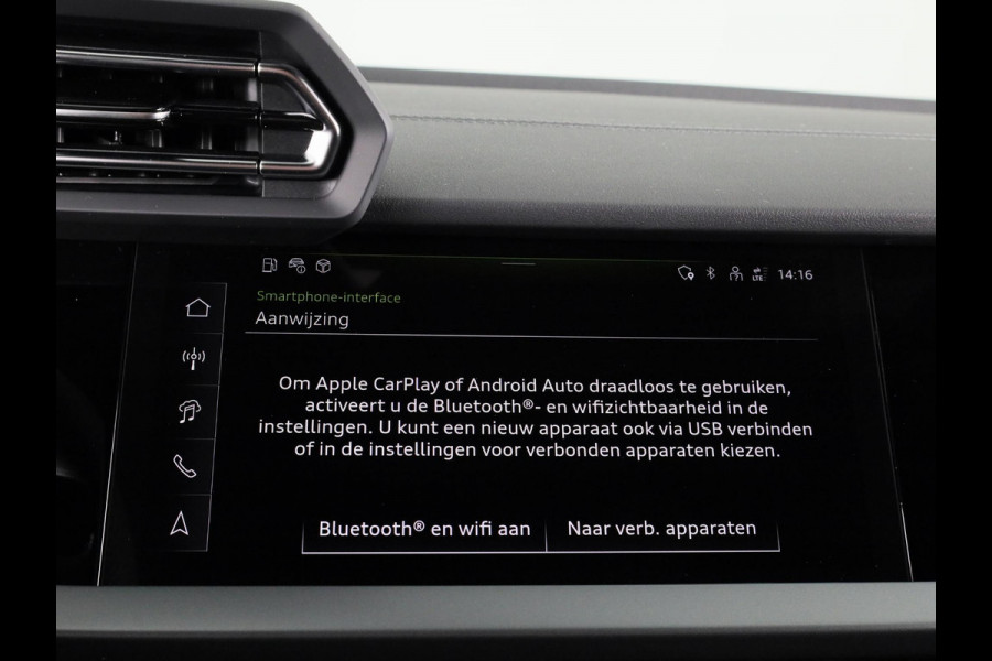 Audi A3 Sportback 40 TFSI e S edition 204pk | Verlengde garantie | Parkeercamera | Adaptieve cruise controle | Optiek pakket zwart Plus | Extra getint glas