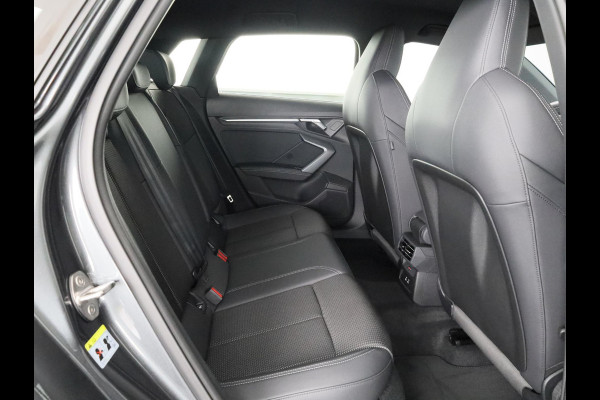 Audi A3 Sportback 40 TFSI e S edition 204pk | Verlengde garantie | Parkeercamera | Adaptieve cruise controle | Optiek pakket zwart Plus | Extra getint glas